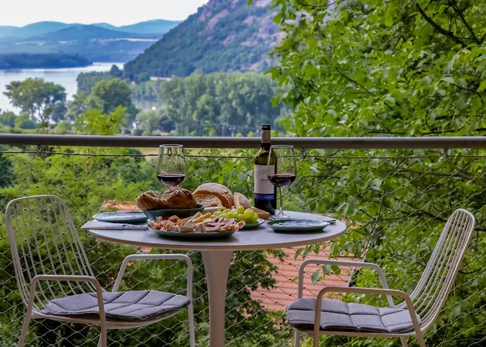 Apartman Dunatwinhouse *